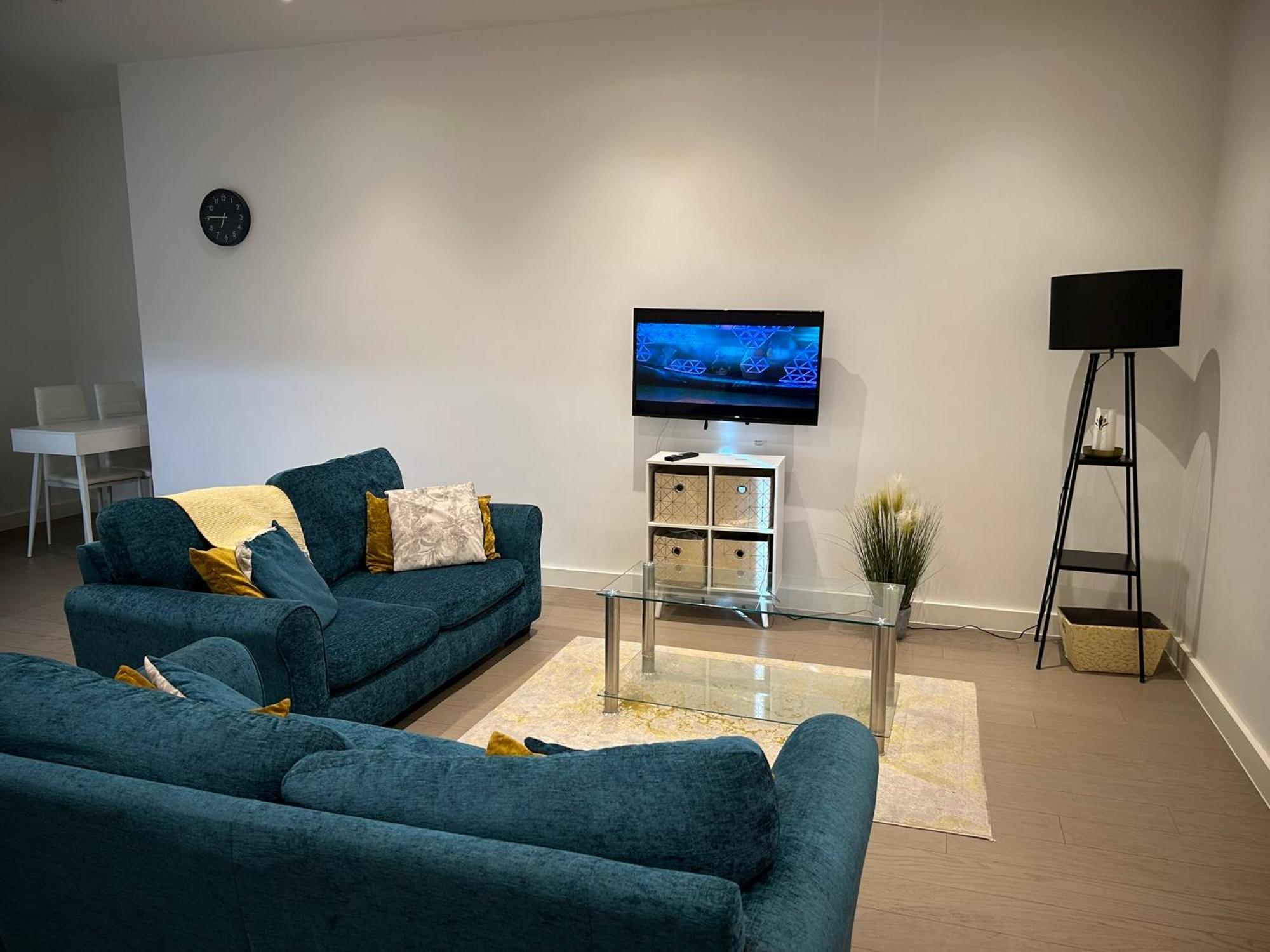 Maplewood Luxurious One-Bed Flat With Free Parking Hotel St Albans Екстериор снимка