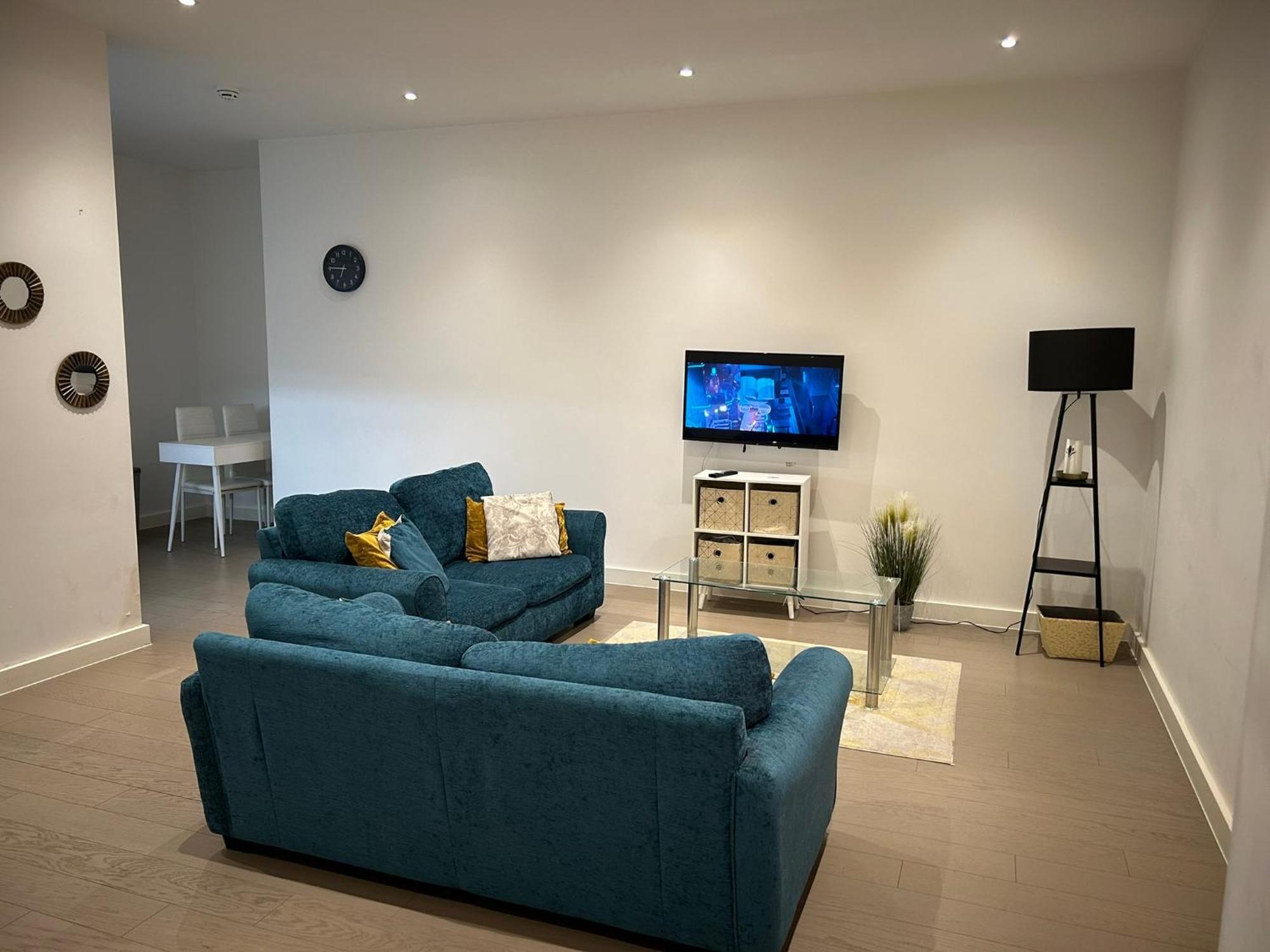 Maplewood Luxurious One-Bed Flat With Free Parking Hotel St Albans Екстериор снимка