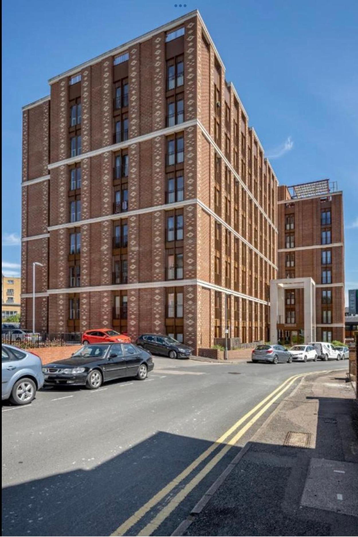 Maplewood Luxurious One-Bed Flat With Free Parking Hotel St Albans Екстериор снимка